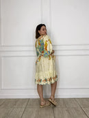 Vestido Curto Estampado em Viscose Sarjada Mangas Morcego - Sara